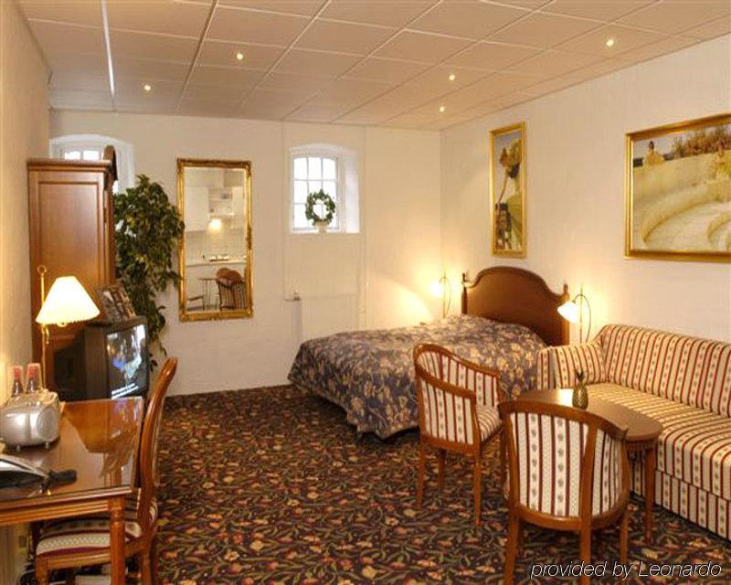 אודנזה Milling Hotel Windsor חדר תמונה